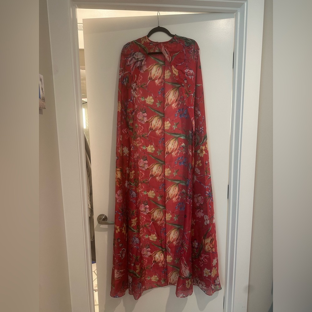 Floor length Marchesa Notte Cape